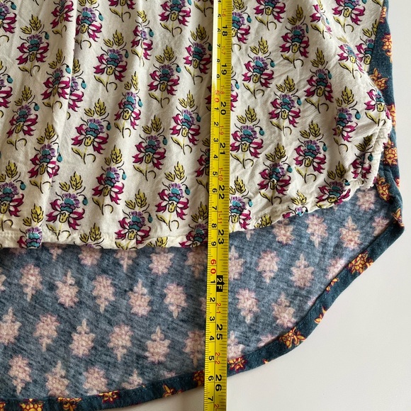 Anthropologie 3/4 sleeve top - Picture 8 of 9